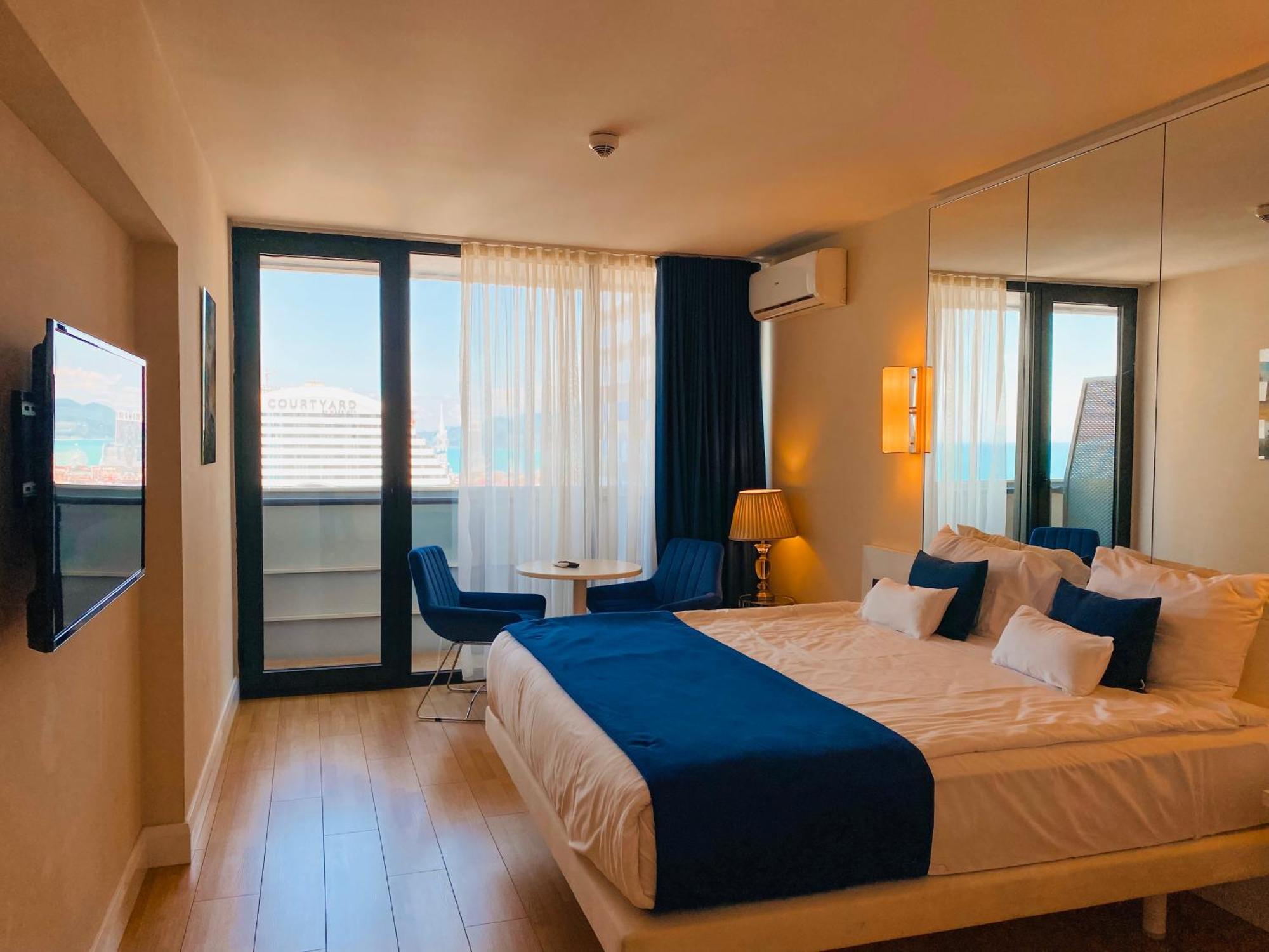 Batumi High View 호텔 외부 사진