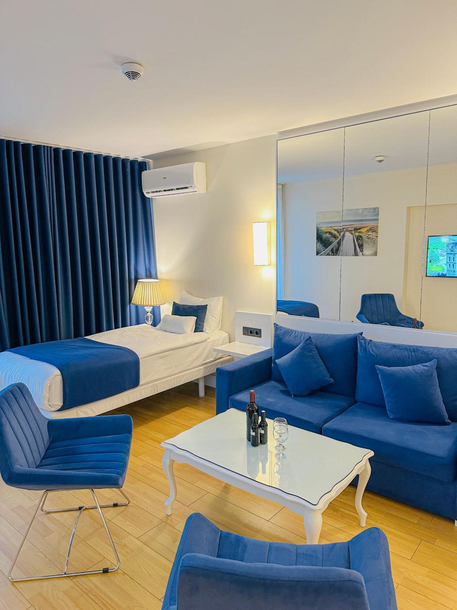 Batumi High View 호텔 외부 사진