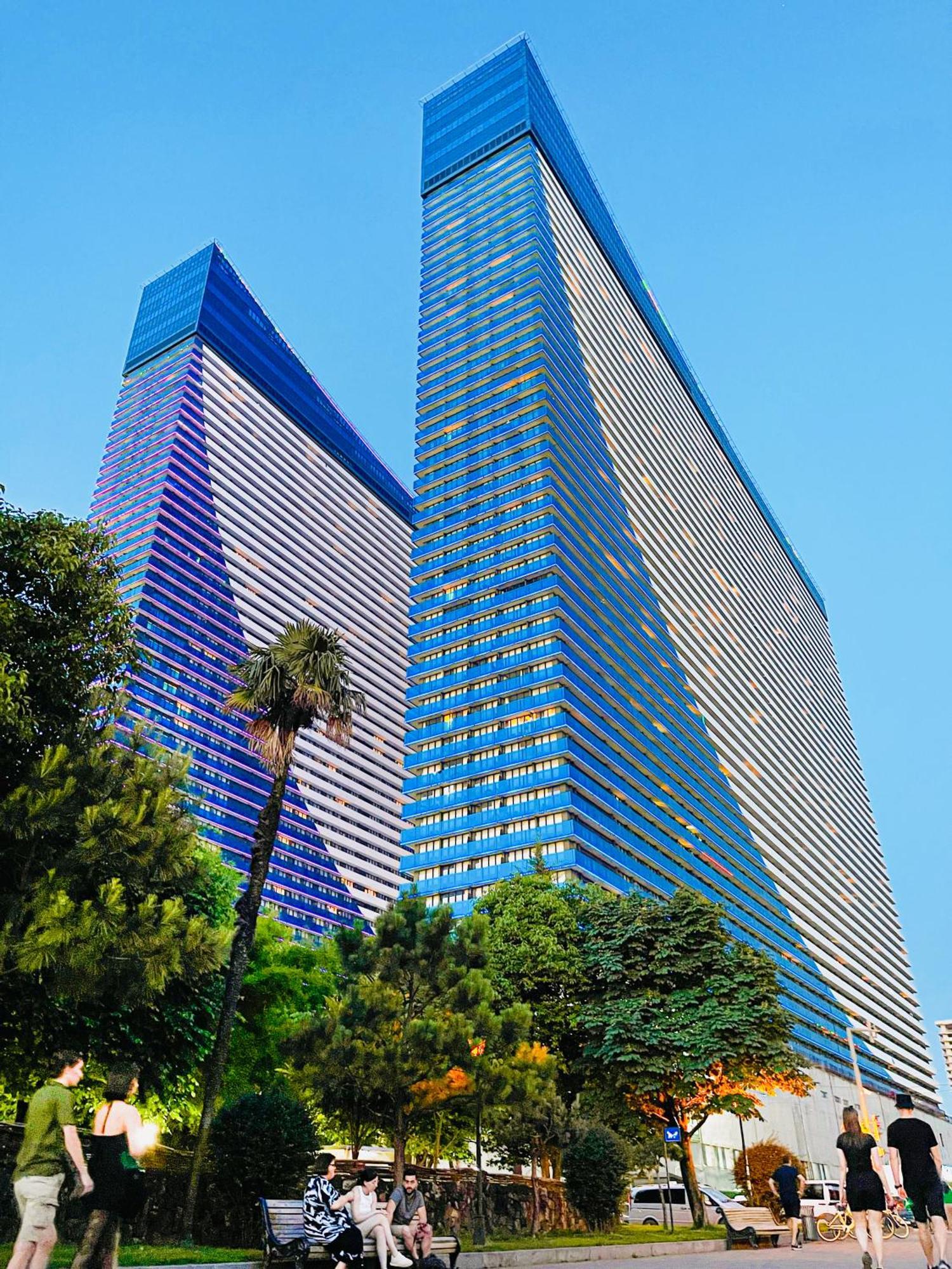 Batumi High View 호텔 외부 사진