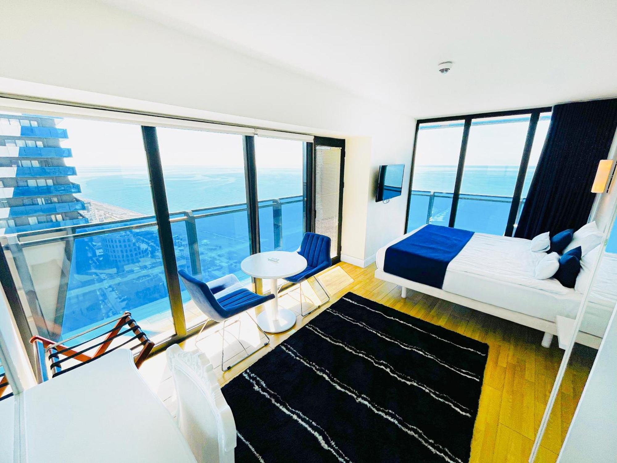 Batumi High View 호텔 외부 사진
